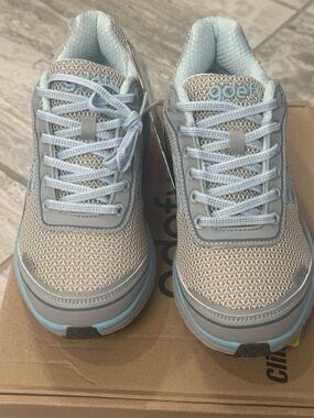 Gdefy by Gravity Defyer Women's Mighty Walk Shoes Gray/Blue, Size 7